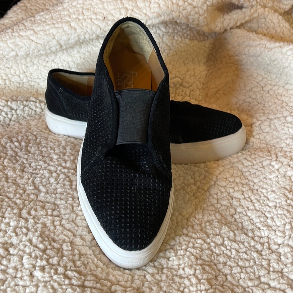 Franco Sarto Nadine Black Suede Slip-On Sneakers size 7